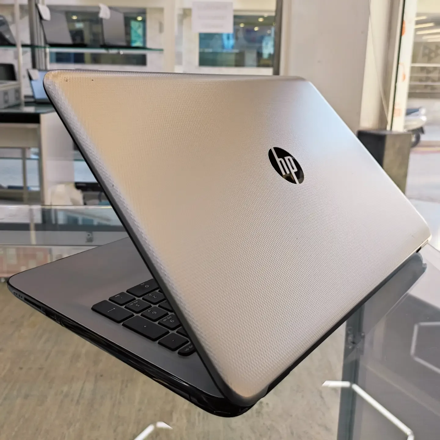 HP Laptop i3-5005U (5. Nesil) | 4GB RAM | 120GB SSD
